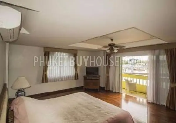 TAL5724: Beautiful Townhouse with 3 Bedroom with direct access to the channel. Photo #14