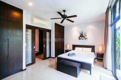 NAI5783: Wonderful Three-Bedroom Villa at Nai Harn. Photo #21