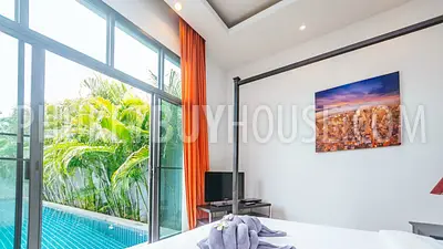 NAI5783: Wonderful Three-Bedroom Villa at Nai Harn. Fotoğraf #28