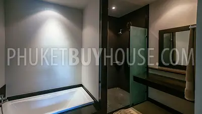 NAI5783: Wonderful Three-Bedroom Villa at Nai Harn. Fotoğraf #32