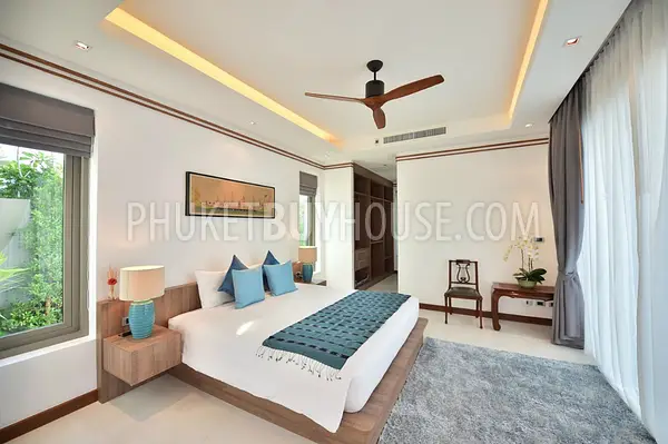 BAN5787: Fantastic 4- Bedroom Villa in Bang Tao. Fotoğraf #3