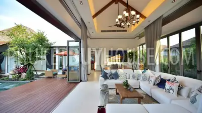 BAN5787: Fantastic 4- Bedroom Villa in Bang Tao. Fotoğraf #5