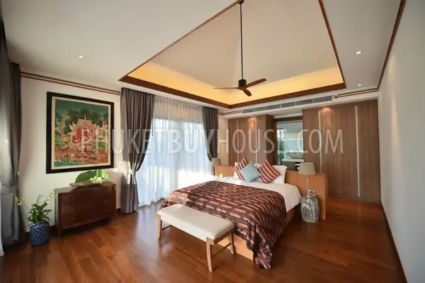 BAN5787: Fantastic 4- Bedroom Villa in Bang Tao. Fotoğraf #9
