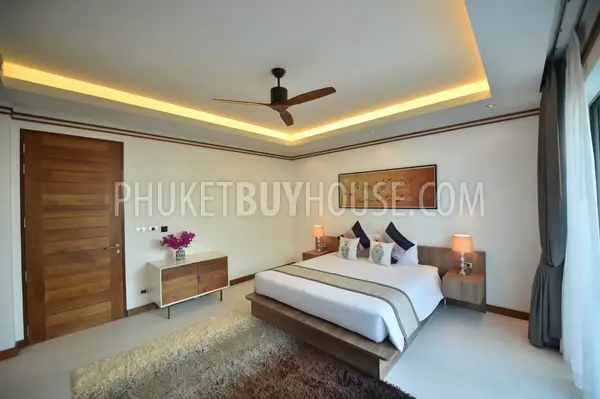 BAN5787: Fantastic 4- Bedroom Villa in Bang Tao. Fotoğraf #11