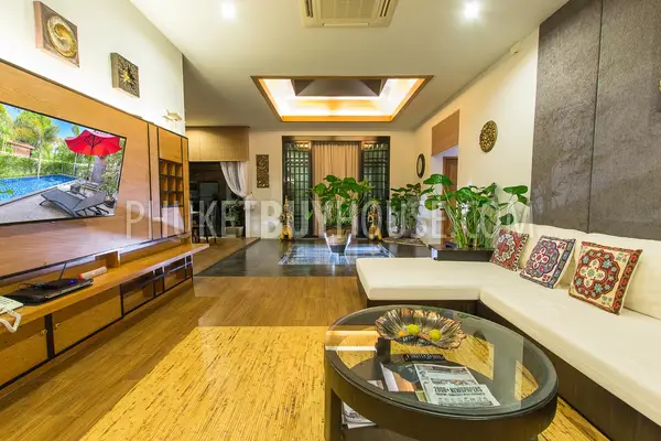 NAI5788: Elegant 3 Bedroom Villa in Nai Harn. Photo #20