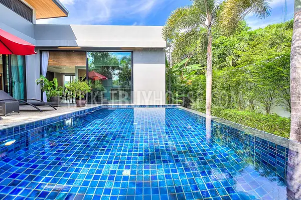 NAI5788: Elegant 3 Bedroom Villa in Nai Harn. Photo #34