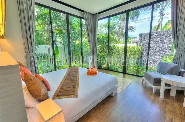 NAI5788: Elegant 3 Bedroom Villa in Nai Harn. Photo #41