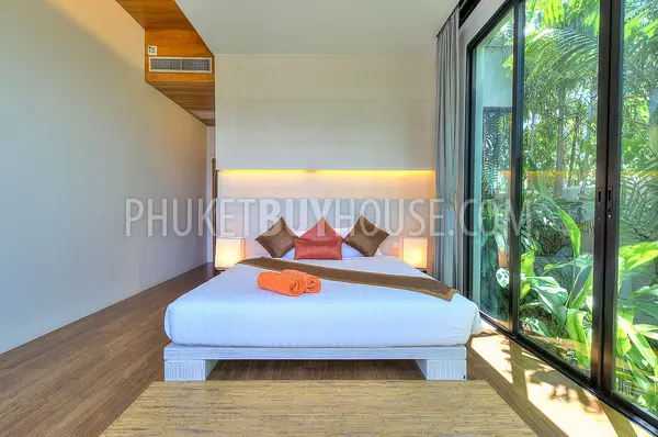 NAI5788: Elegant 3 Bedroom Villa in Nai Harn. Photo #43