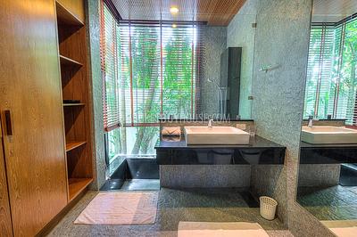 NAI5788: Elegant 3 Bedroom Villa in Nai Harn. Photo #51