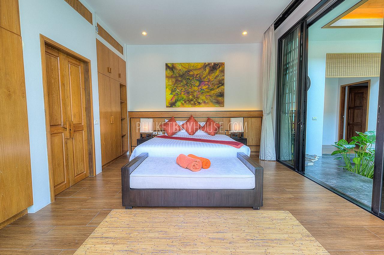 NAI5788: Elegant 3 Bedroom Villa in Nai Harn. Photo #57