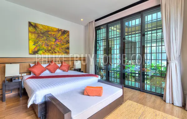 NAI5788: Elegant 3 Bedroom Villa in Nai Harn. Photo #59