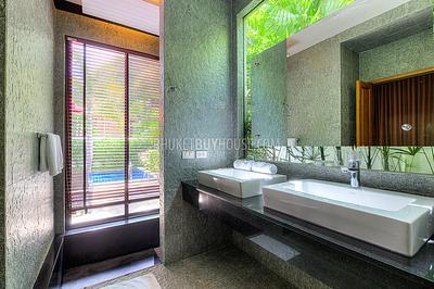NAI5788: Elegant 3 Bedroom Villa in Nai Harn. Photo #60