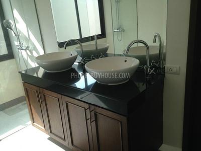 NAI5790: Comfortable Two Bedroom Villa in Nai Harn. Photo #11