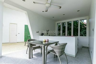 NAI5791: Modern 5-Bedroom Villa in Nai Harn. Photo #9