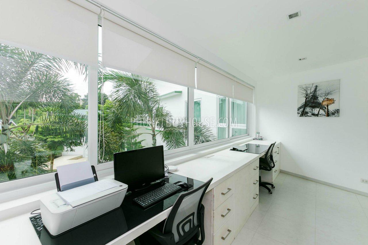 NAI5791: Modern 5-Bedroom Villa in Nai Harn. Photo #23