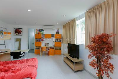 NAI5791: Modern 5-Bedroom Villa in Nai Harn. Photo #33