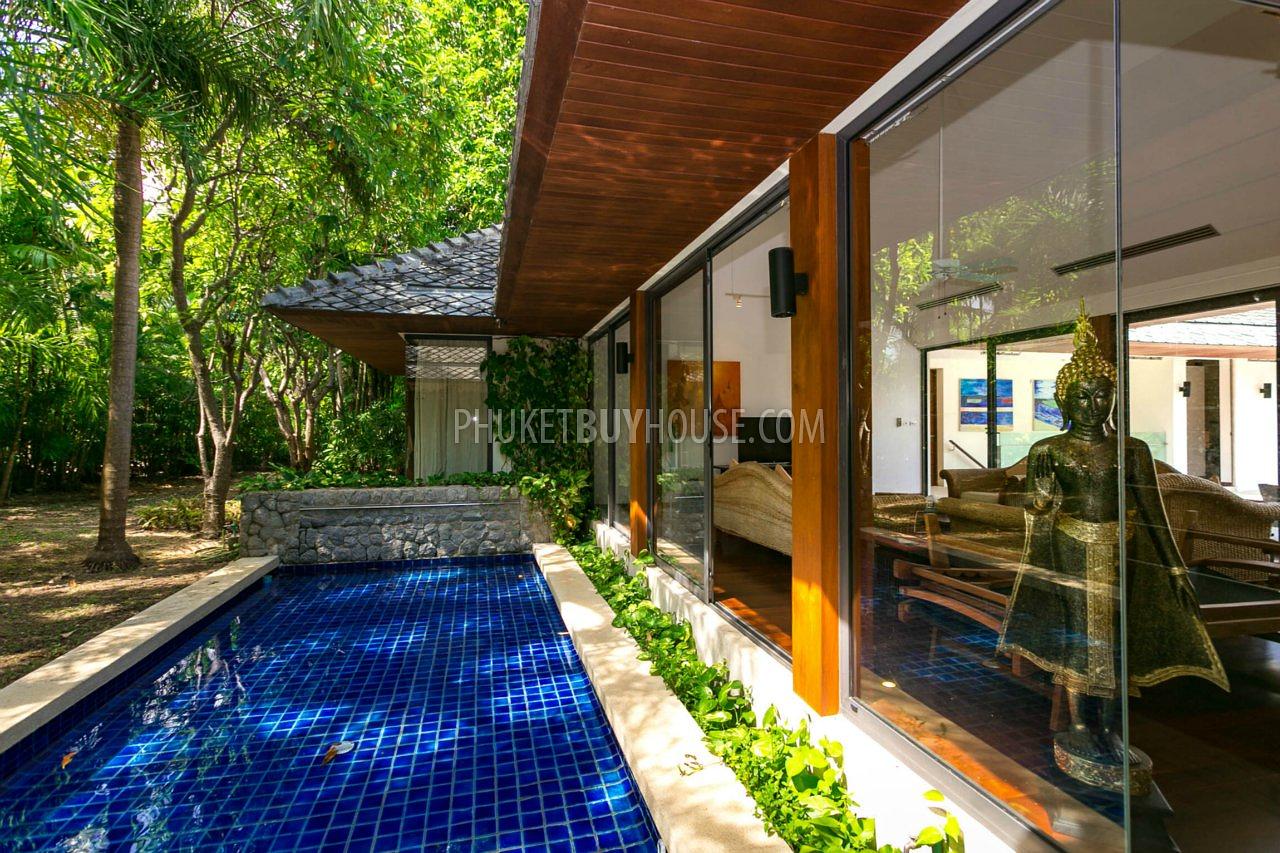 RAW5800: Magnificent Villa with Contemporary Design and Tranquility Environment. Photo #1