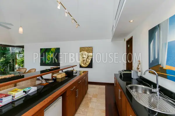 RAW5800: Magnificent Villa with Contemporary Design and Tranquility Environment. Fotoğraf #5