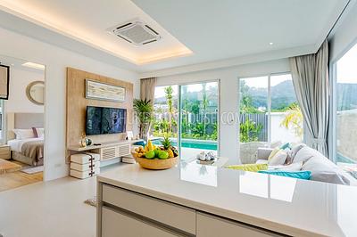 KAM5771: Marvelous 3-Bedroom Pool Villa in gated complex within 1 km to Kamala beach. Photo #20