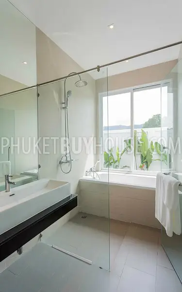 KAM5772: Marvelous Three-Bedroom Villa with Private Pool in Kamala. Photo #4