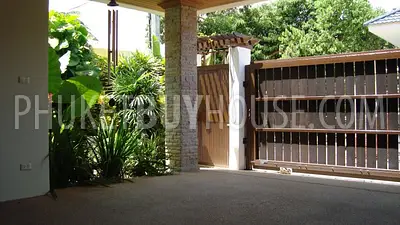 RAW5823: Amazing Pool Villa in Rawai. Photo #3