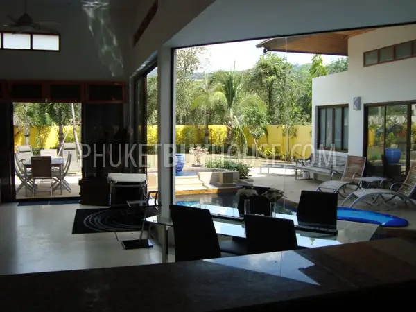 RAW5823: Amazing Pool Villa in Rawai. Photo #32