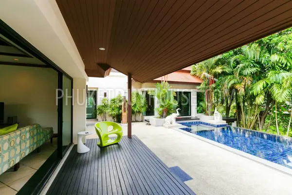NAI5824: Contemporary Villa is 350 sqm near Naiharn Beach. Photo #34
