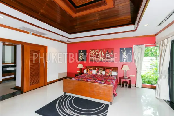 NAI5824: Contemporary Villa is 350 sqm near Naiharn Beach. Photo #39