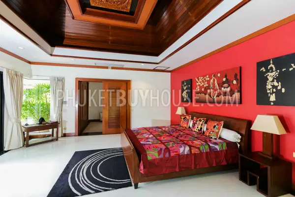 NAI5824: Contemporary Villa is 350 sqm near Naiharn Beach. Photo #41
