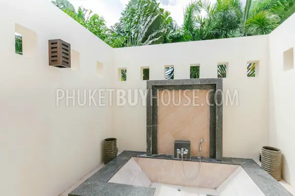NAI5824: Contemporary Villa is 350 sqm near Naiharn Beach. Photo #46
