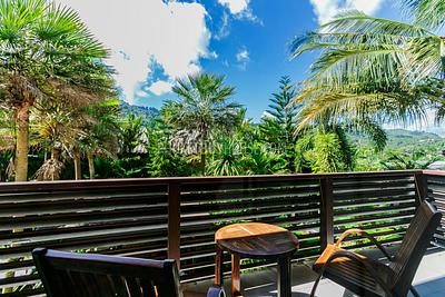 KTH5827: Fantastic Four Bedroom Villa in Kathu. Photo #27