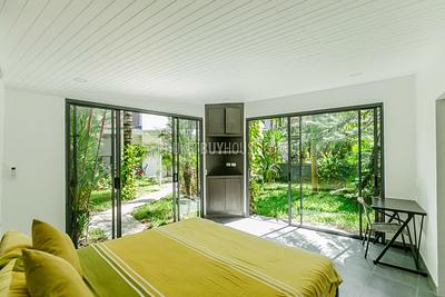 KTH5827: Fantastic Four Bedroom Villa in Kathu. Photo #38