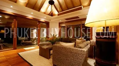 SUR5840: Fantastic Villa with Amazing Sea View. Photo #11