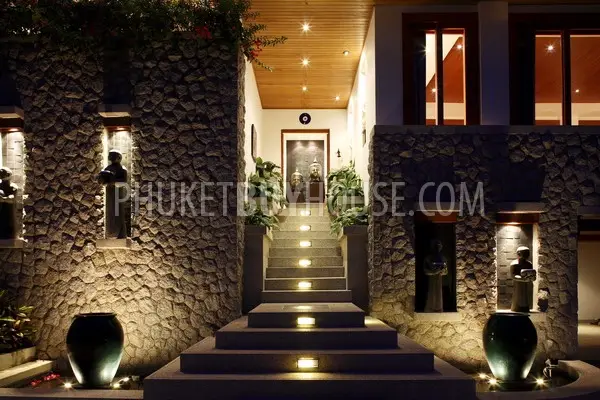 SUR5840: Fantastic Villa with Amazing Sea View. Photo #32