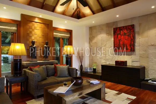 SUR5840: Fantastic Villa with Amazing Sea View. Photo #37
