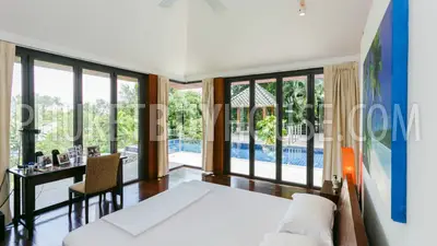 RAW5800: Magnificent Villa with Contemporary Design and Tranquility Environment. Photo #17