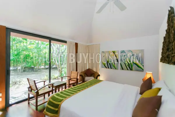 RAW5800: Magnificent Villa with Contemporary Design and Tranquility Environment. Fotoğraf #19
