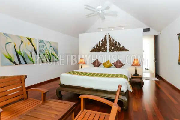 RAW5800: Magnificent Villa with Contemporary Design and Tranquility Environment. Fotoğraf #23
