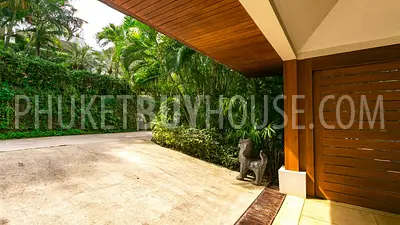 RAW5800: Magnificent Villa with Contemporary Design and Tranquility Environment. Photo #29