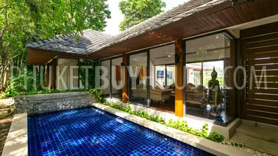 RAW5800: Magnificent Villa with Contemporary Design and Tranquility Environment. Photo #30