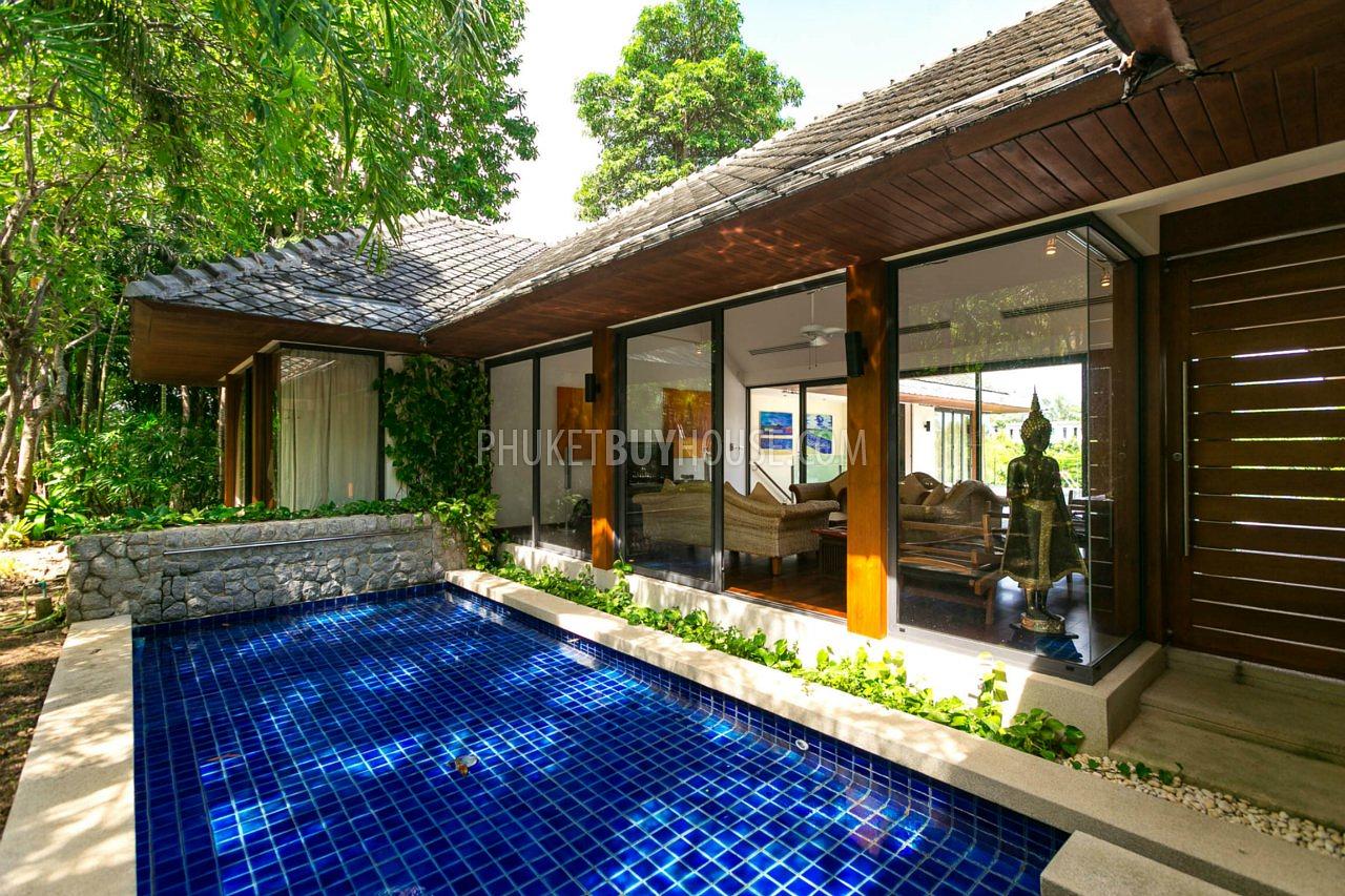 RAW5800: Magnificent Villa with Contemporary Design and Tranquility Environment. Photo #30