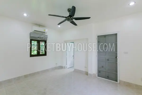 NAI5806: Two-Storey House with 3 Bedrooms, Nai Harn Beach. Photo #1