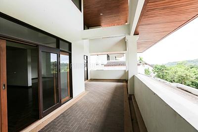 MAI5807: Magnificent Four Bedroom Penthouse in Mai Khao. Photo #2