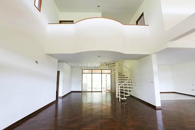 MAI5807: Magnificent Four Bedroom Penthouse in Mai Khao. Photo #5