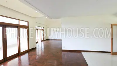 MAI5807: Magnificent Four Bedroom Penthouse in Mai Khao. Photo #10