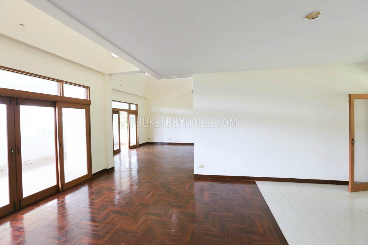 MAI5807: Magnificent Four Bedroom Penthouse in Mai Khao. Photo #6