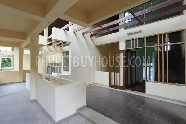 MAI5808: Comfortable Split-Level Apartment in Mai Khao. Fotoğraf #2