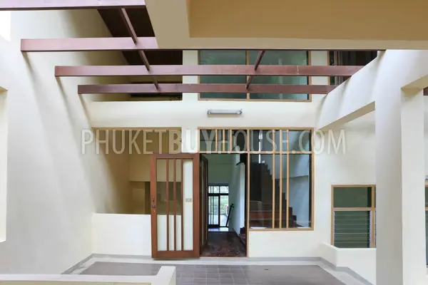 MAI5808: Comfortable Split-Level Apartment in Mai Khao. Fotoğraf #3