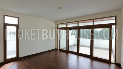 MAI5809: Magnificent Three Bedroom Apartment in Mai Khao. Photo #10