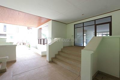 MAI5809: Magnificent Three Bedroom Apartment in Mai Khao. Photo #14